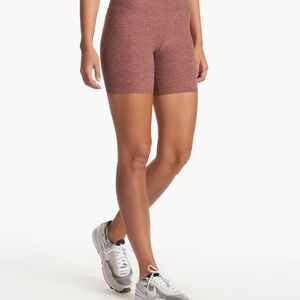 Vuori - Clean Elevation Shorty - Hazelnut Heather - S